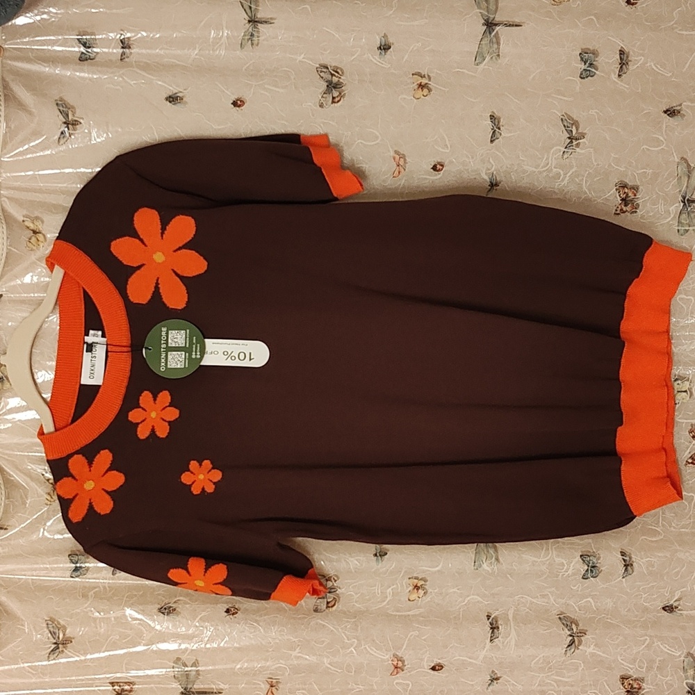 Vintage 60's  and 70's..Charming Floral Brown Sweater with Orange Accents. NEW!